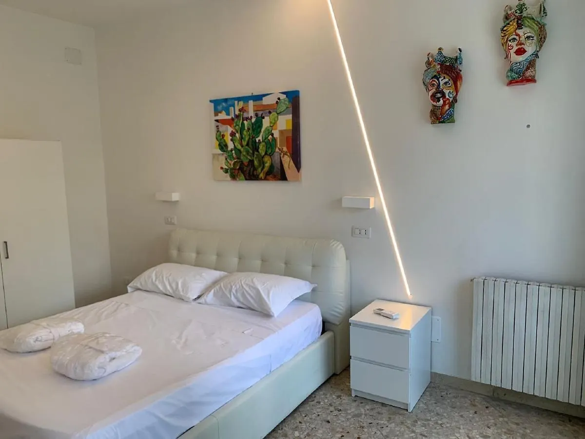 Catania Apartment Borgo Suite Autonomous 0*,  Italien
